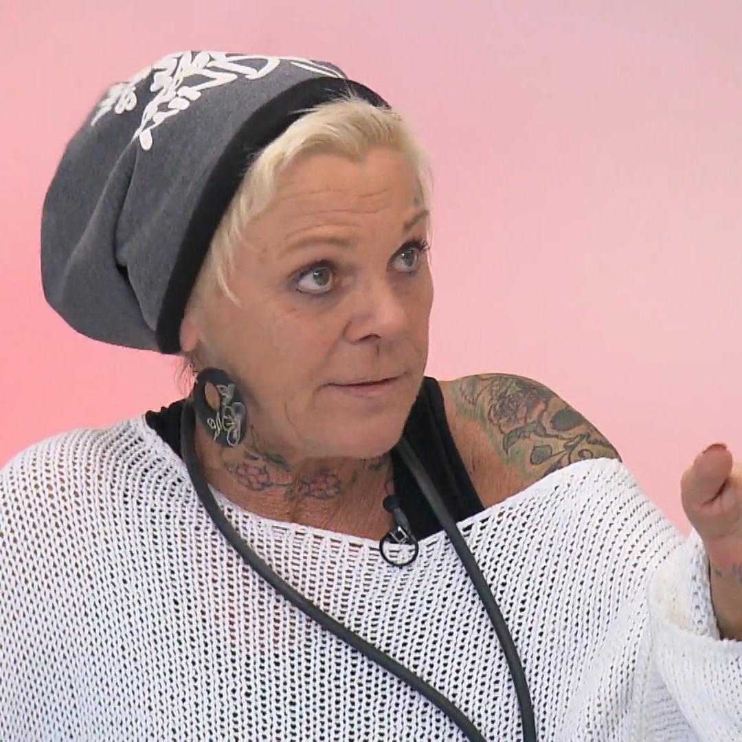 Die Strumpfhose ist ein kleiner Kritikpunkt