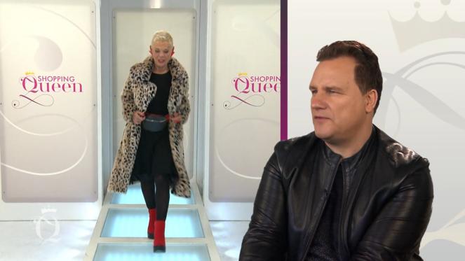 Andrea überrascht Guido mit „New-York-Look“