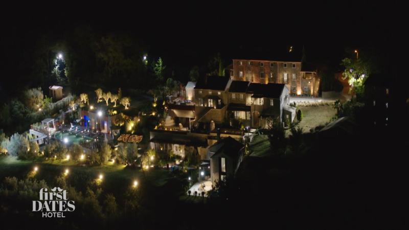 Das First Dates Hotel verspricht romantische Nächte