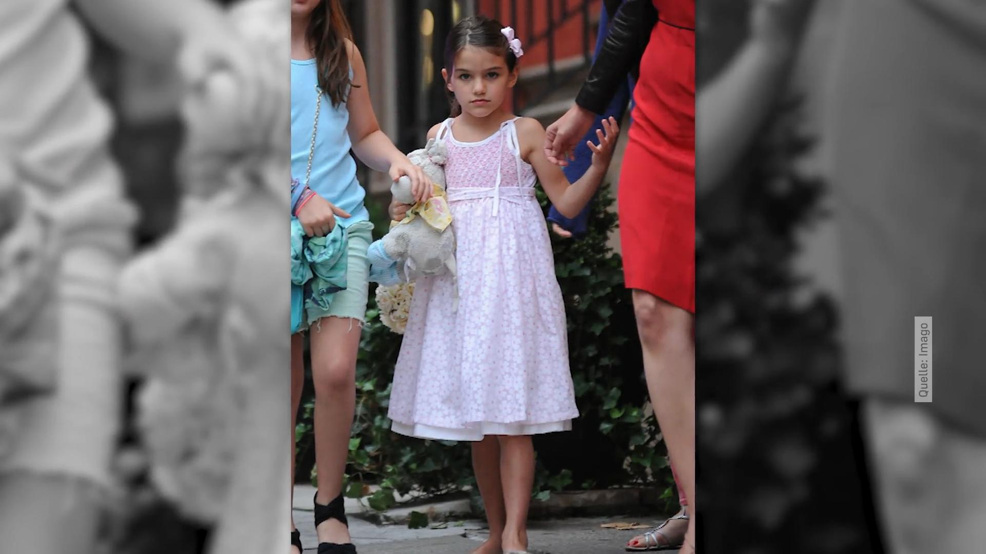 Suri Cruise alleine in New York unterwegs