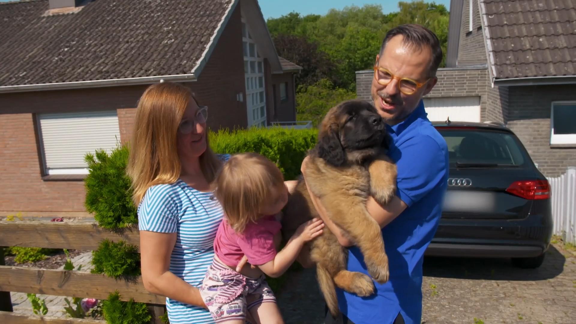 Dalas erste Nacht mit der neuen Familie