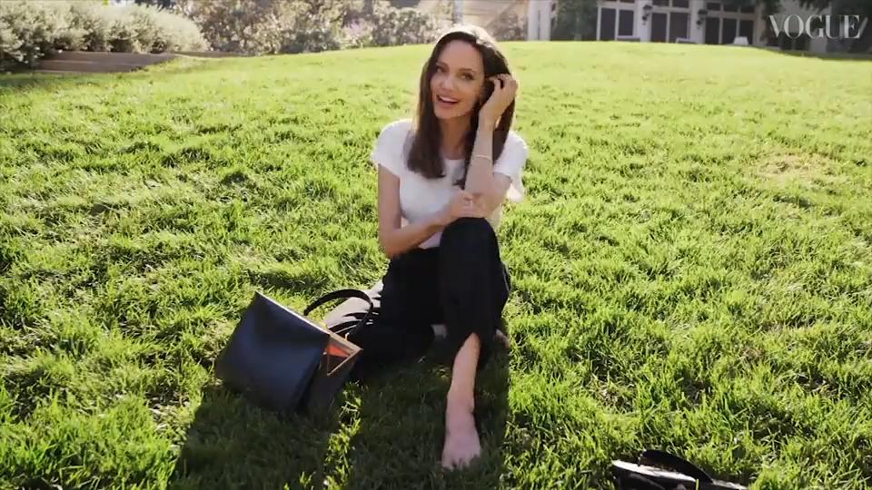 Das trägt Angelina Jolie immer bei sich