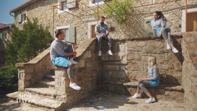 Auch das „First Dates Hotel“-Team kann flirten