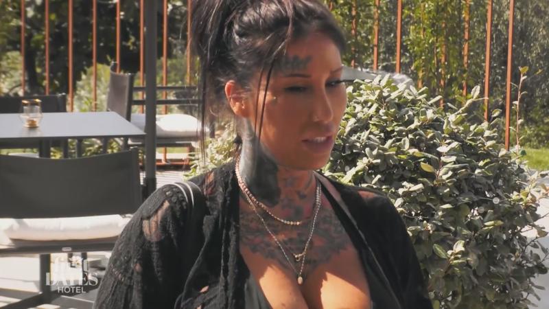 Rebellin Cat will mit ihren Tattoos etwas ausdrücken