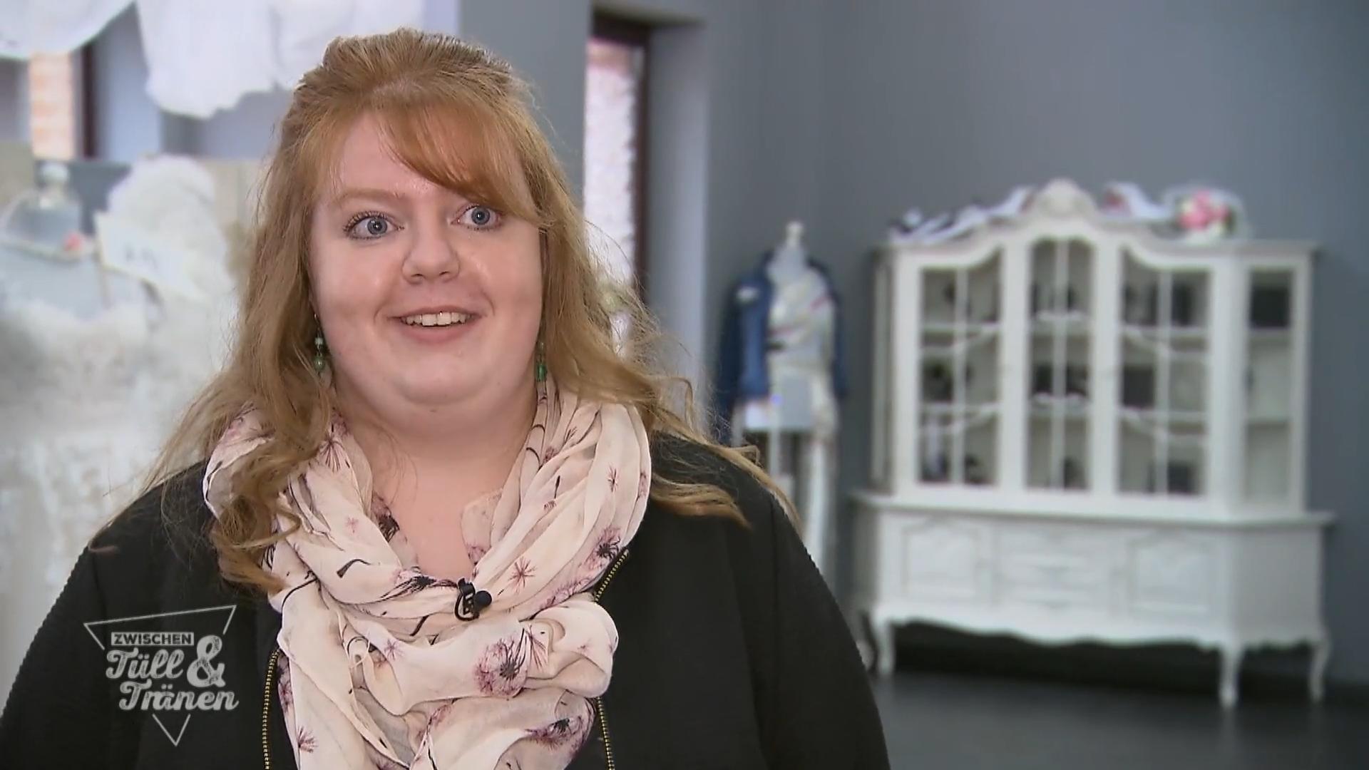 Melanie hat sich 800 Kleider im Internet angeschaut