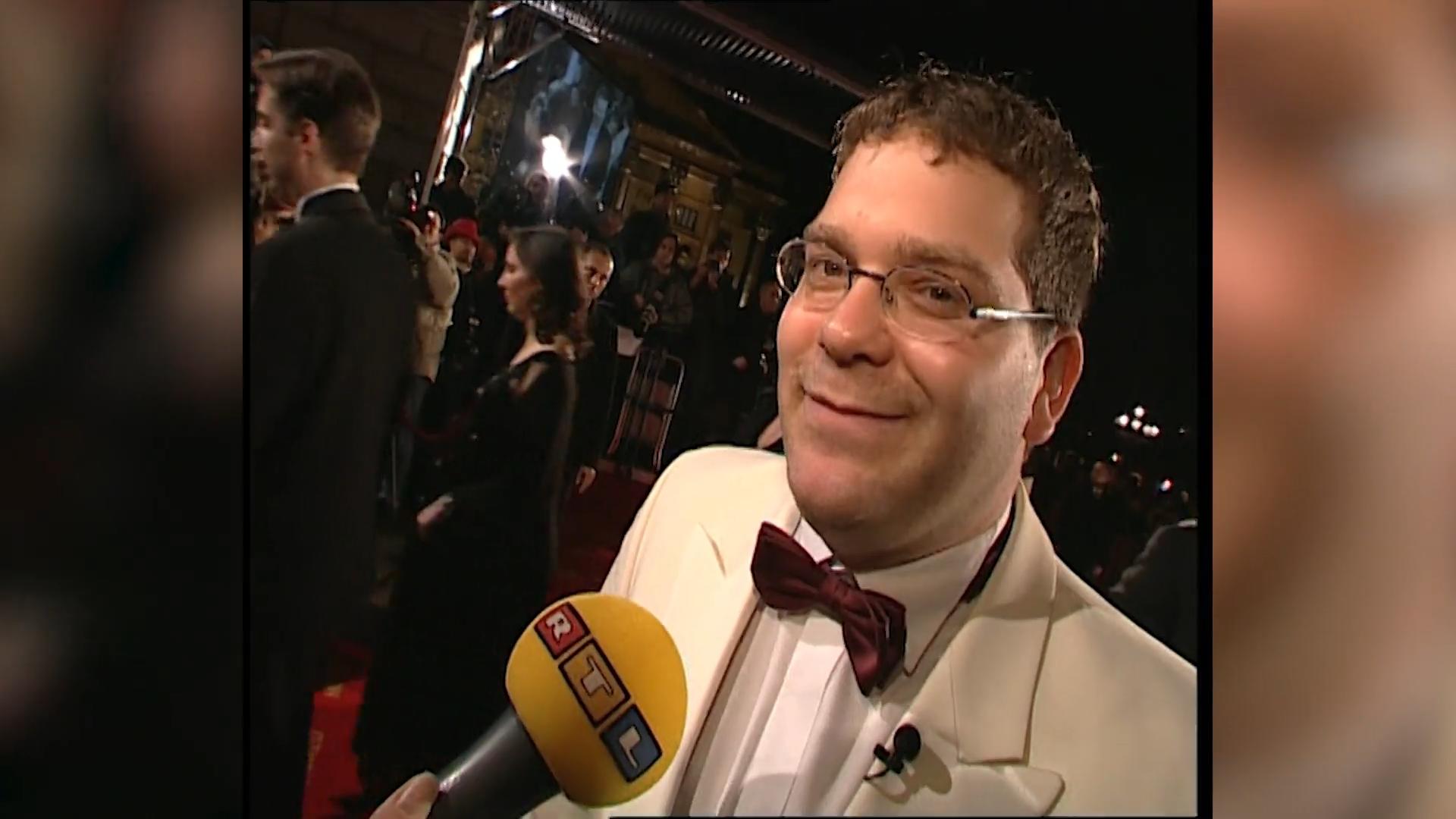Elton: Das ist seine Ehefrau Yvonne