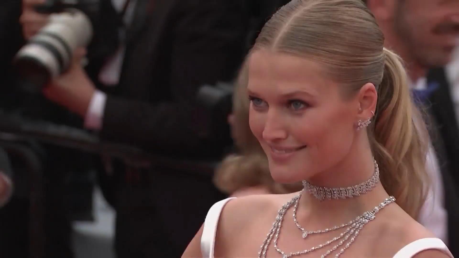 Toni Garrn soll schwanger sein