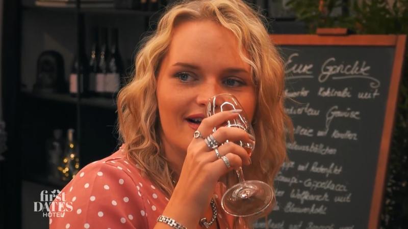 Tabea steht auf Tattoos und lange Haare