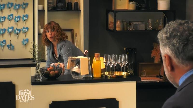 Aline hat Verspätung - Kaffee bekommt sie trotzdem