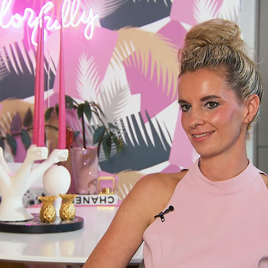 Marlene stellt sich und ihr buntes Wohnparadies vor