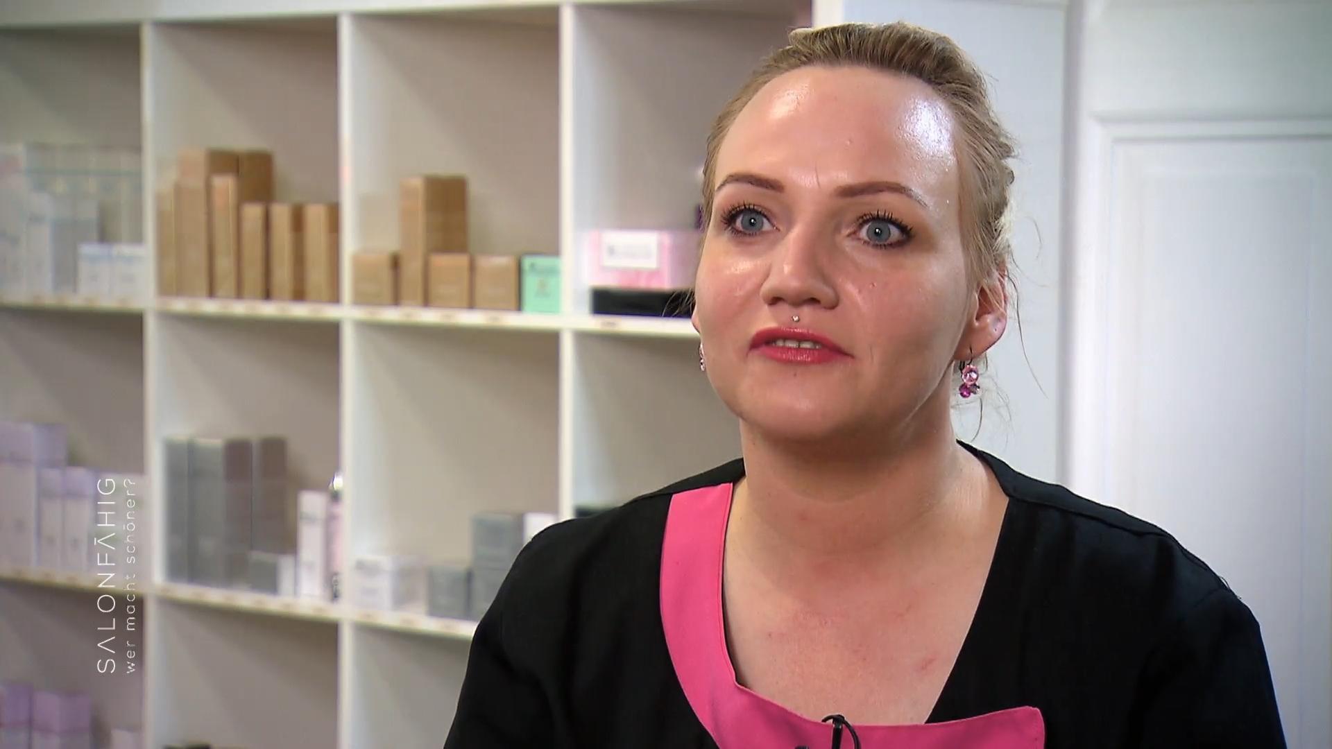 Ein Salon, so blumig wie die Inhaberin
