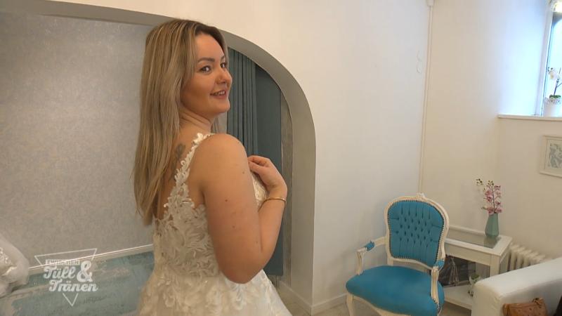 Ist Kleid Nummer drei das richtige?