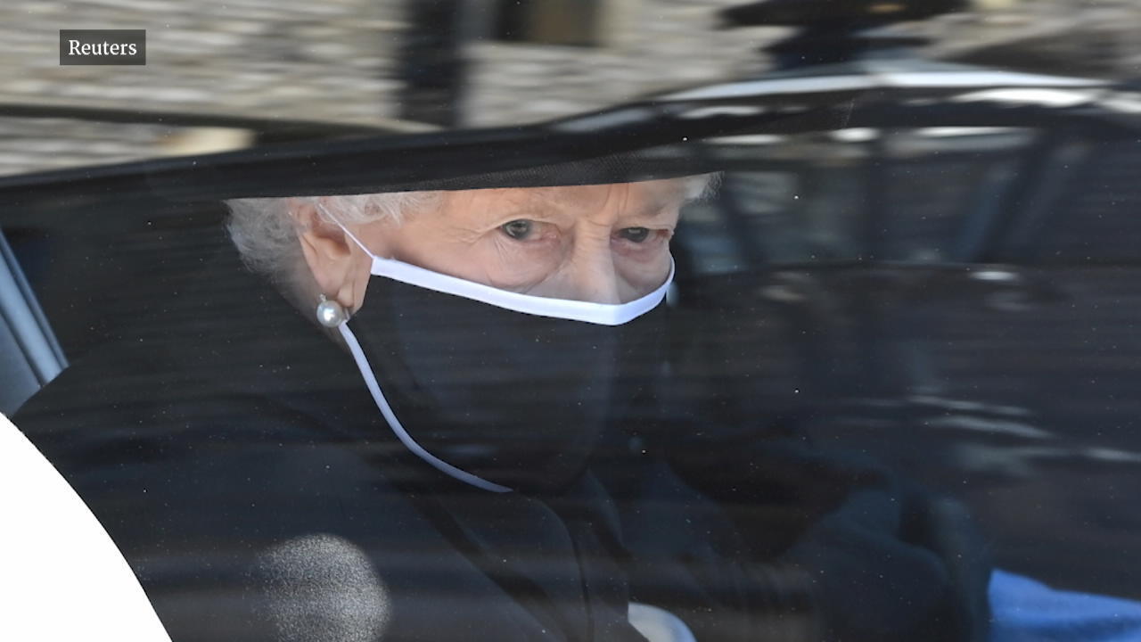 Die Queen hat Tränen in den Augen