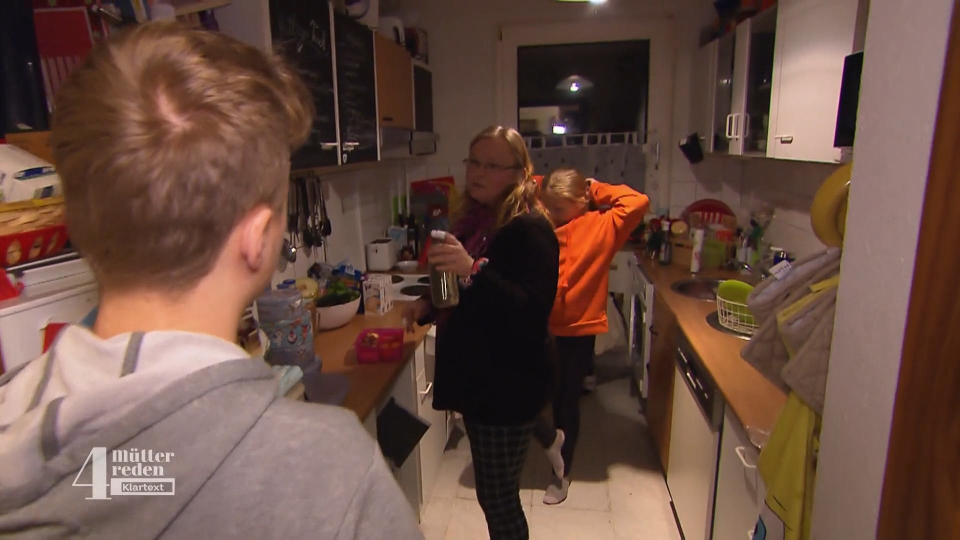 Katharina lebt von Arbeitslosen- und Kindergeld