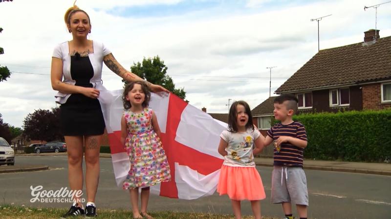 Jessica wandert mit ihren drei Kindern aus