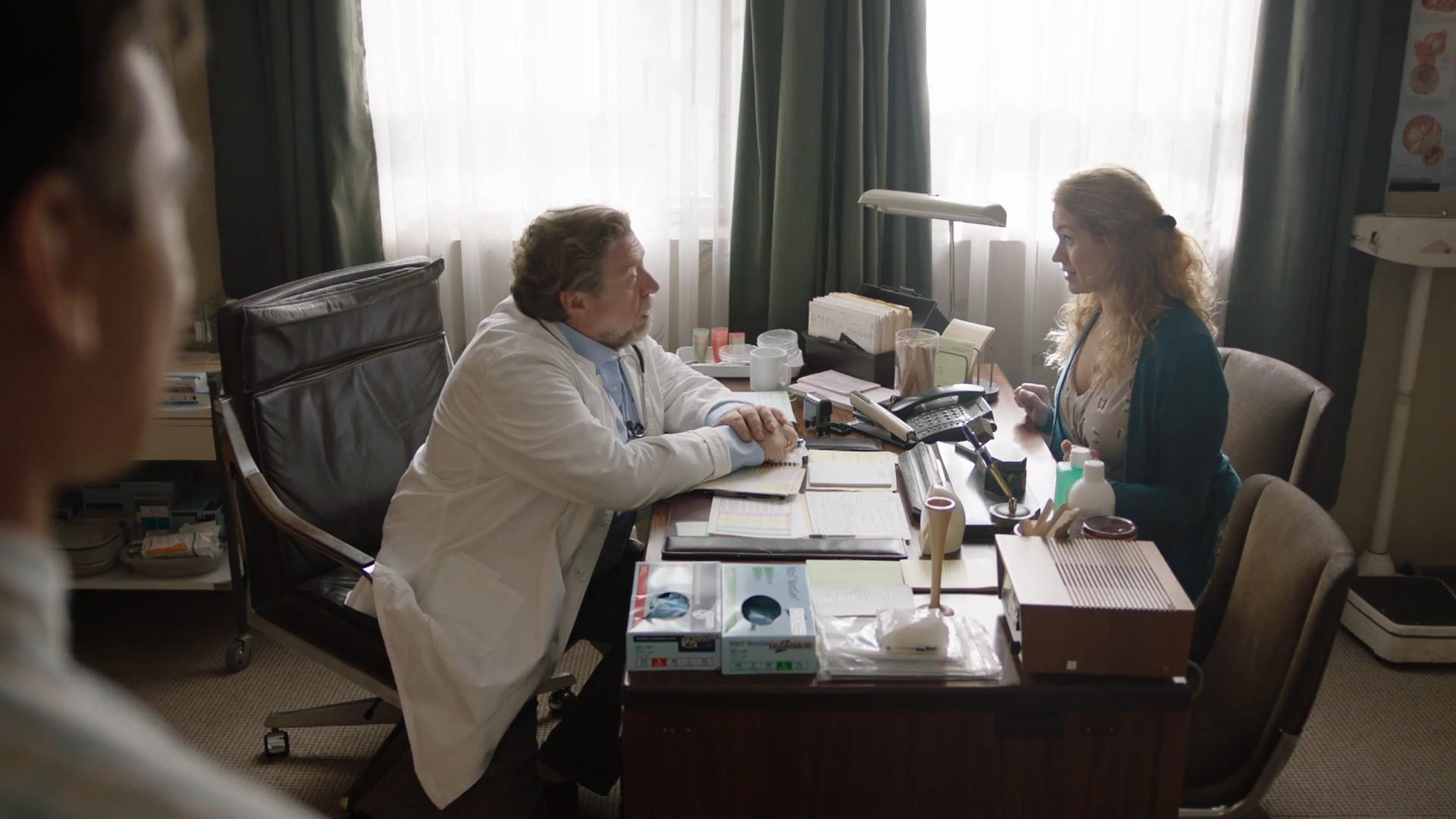 Toni lernt etwas über Geheimnisse