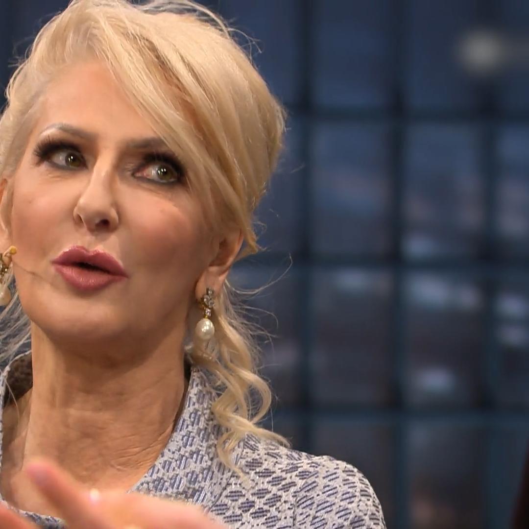 Désirée Nick vergleicht Helene Fischer mit einem Huhn!
