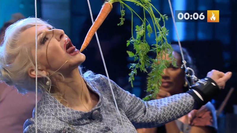 Désirée Nick zeigt ordentlich Züngel- und Körper-Einsatz