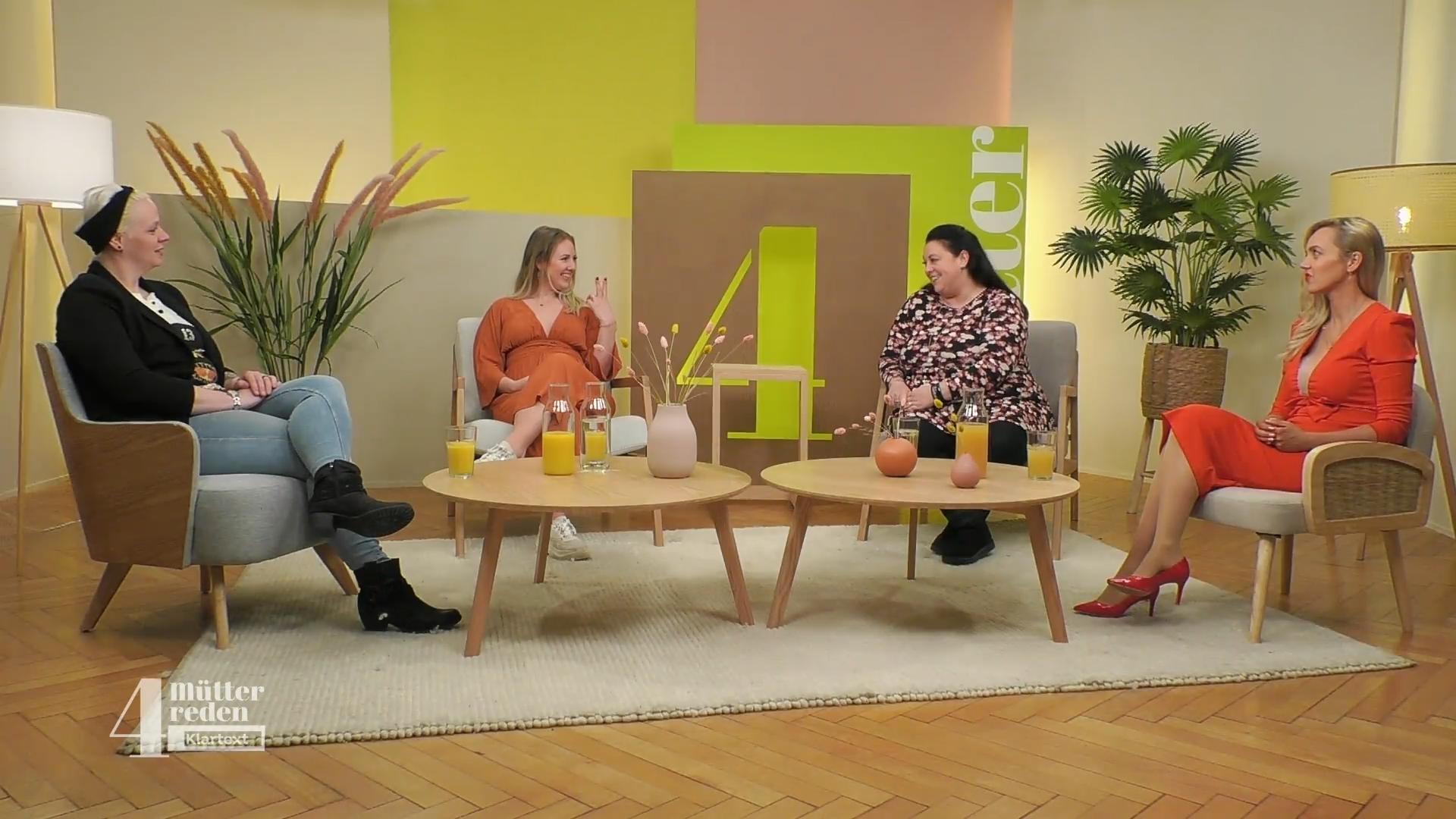 Annamaria ist heute dran, ihre Familie zu zeigen