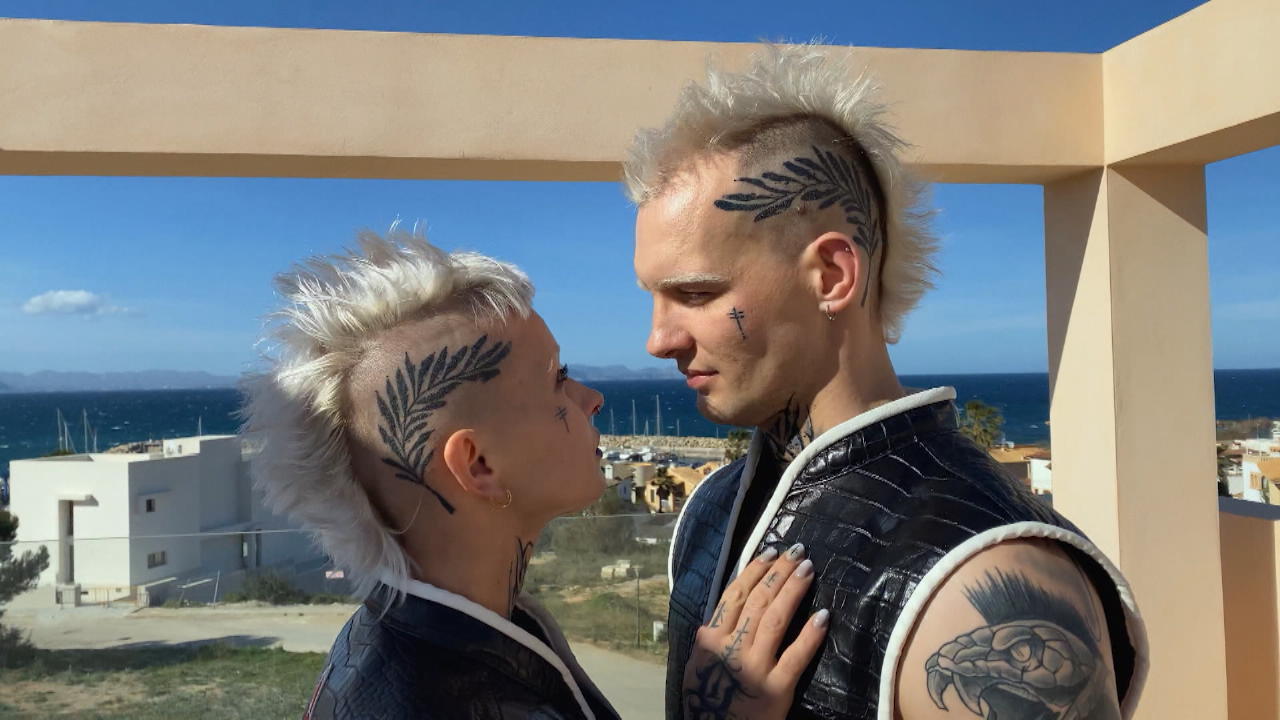 Eric und Edith über die Bedeutung seiner Tattoos