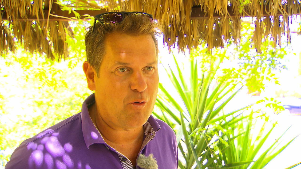 Das musste Peter Wackels Frau schon alles miterleben