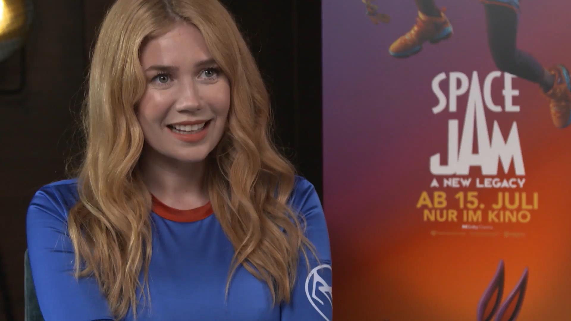 Palina Rojinski im Astrowahn