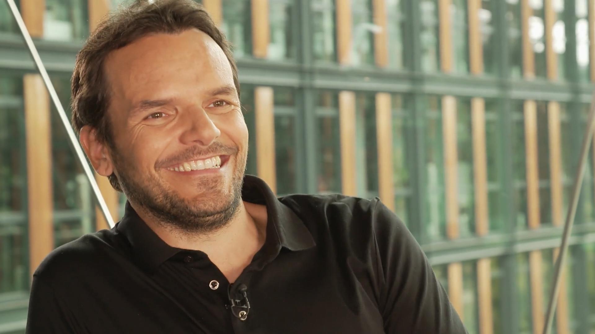 Steffen Henssler räumt mit Vater-Gerücht auf
