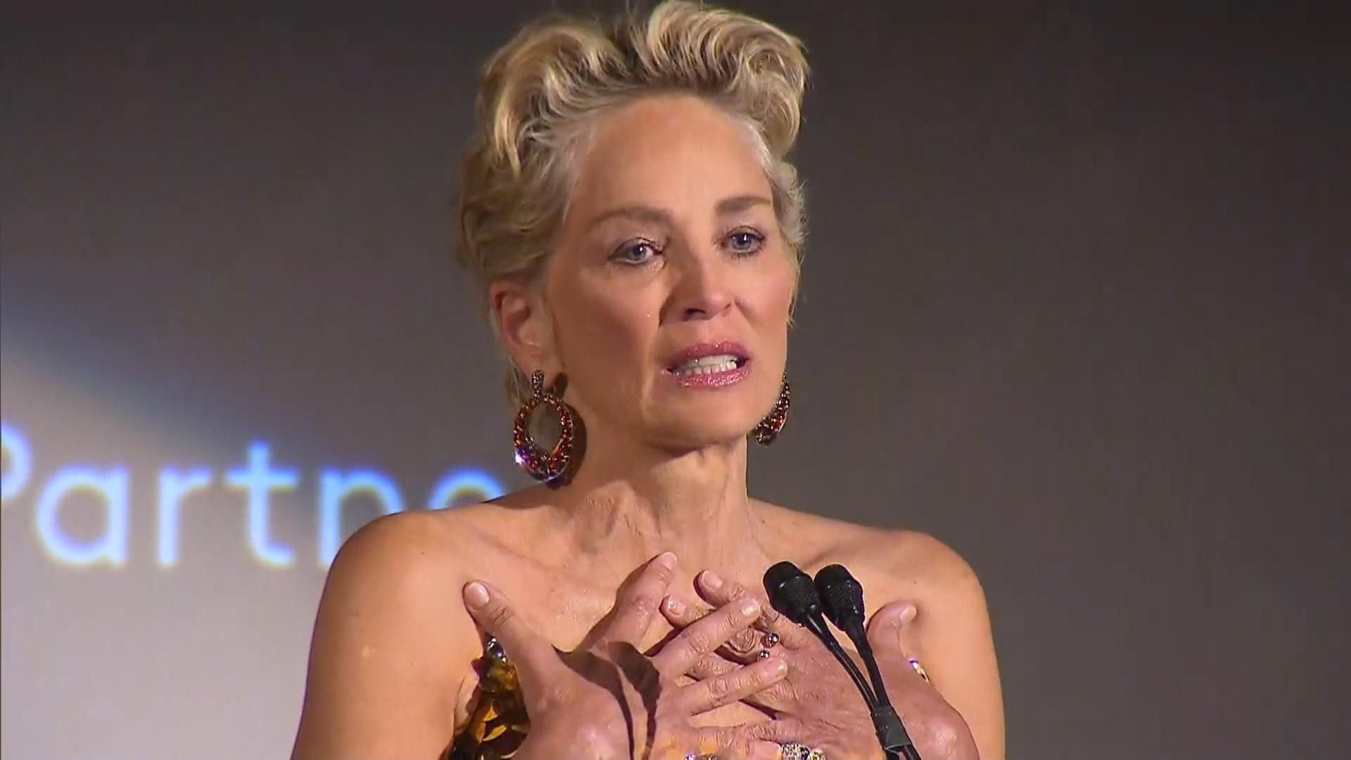 Sharon Stone zeigt sich von ihrer verletzlichen Seite
