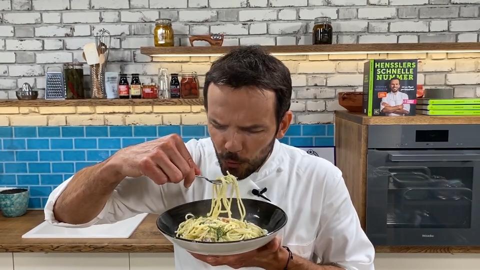 Spaghetti mit Räucherlachs, Limette und Dill
