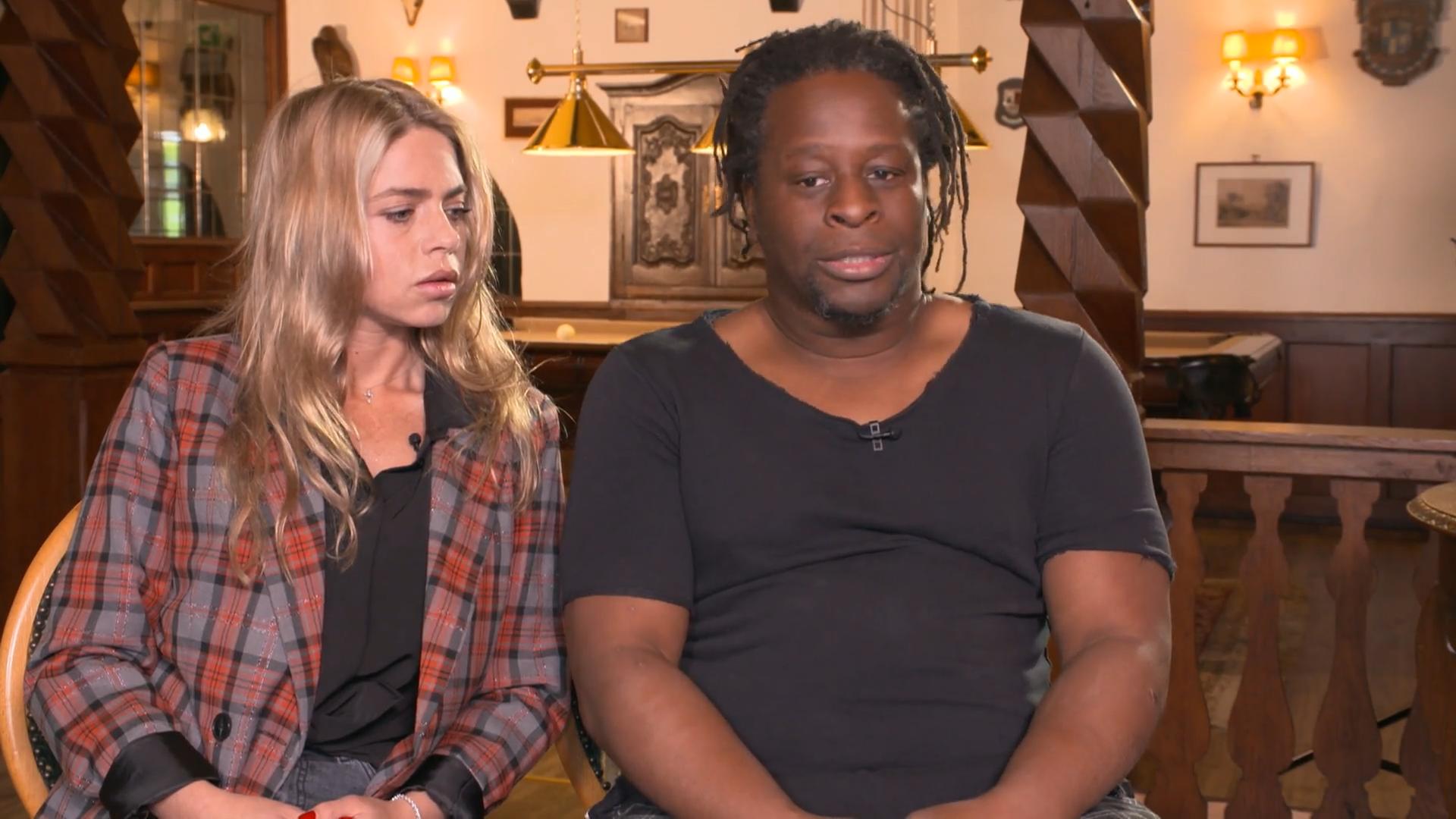 Mola Adebisi blickt nachdenklich auf seinen Erfolg zurück