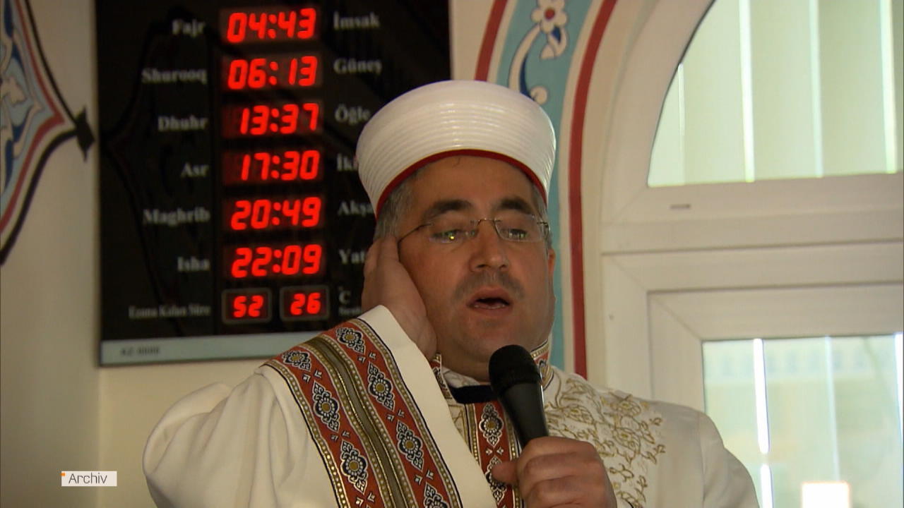 Köln erlaubt den Muezzin-Ruf