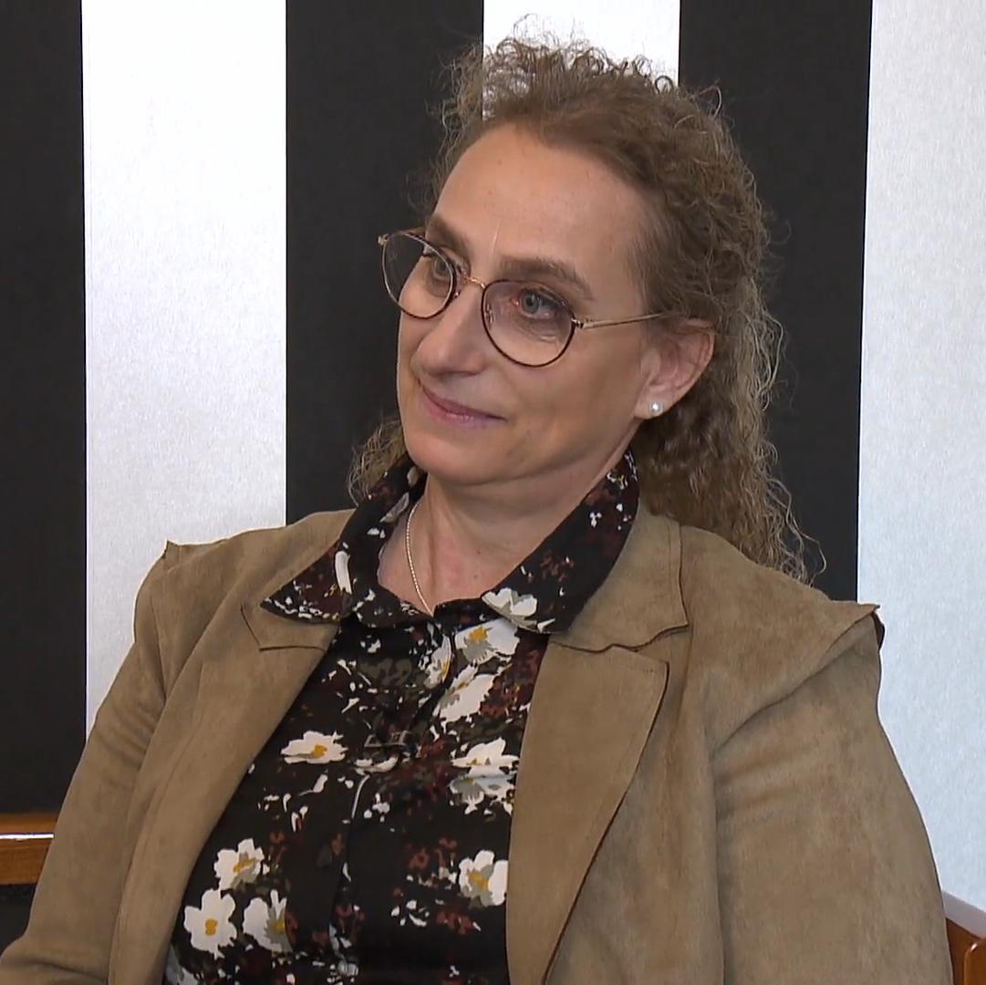Silke hat genaue Vorstellungen für ihr Brautoutfit