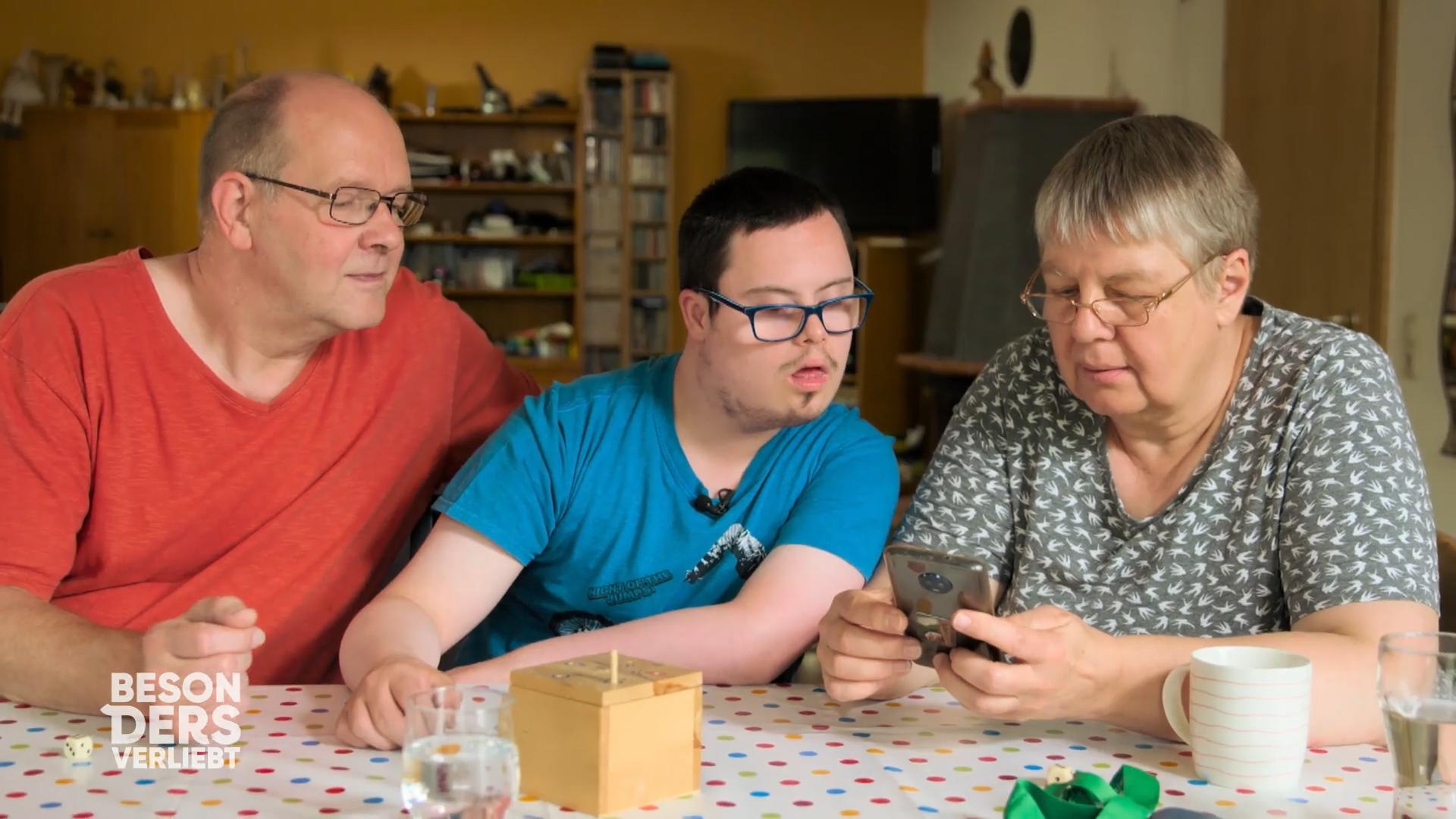 Yannicks erste Reaktion auf Henriette ist verhalten