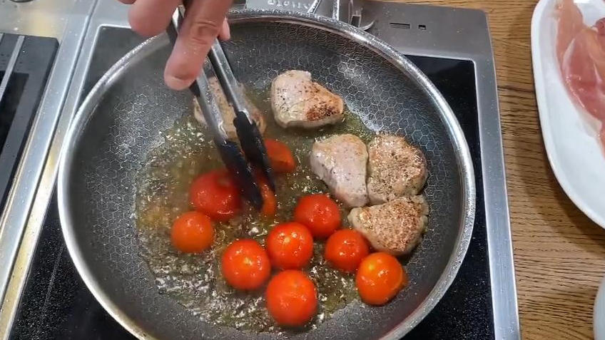 Schweinefilet-Pfanne à la Saltimbocca