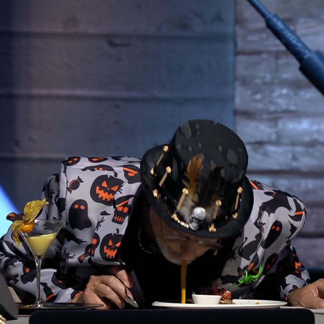 Christian Rach spuckt Hensslers Dessert wieder aus