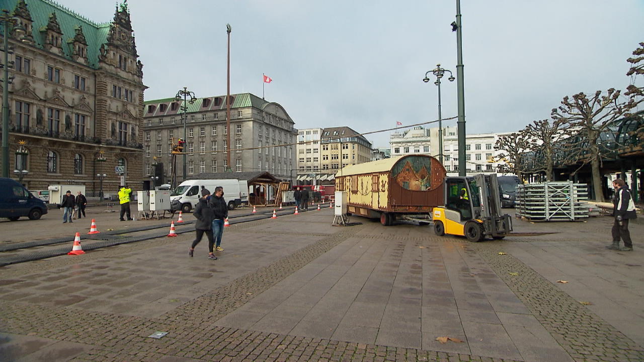In Hamburg trennt ein Zaun Geimpfte und Ungeimpfte