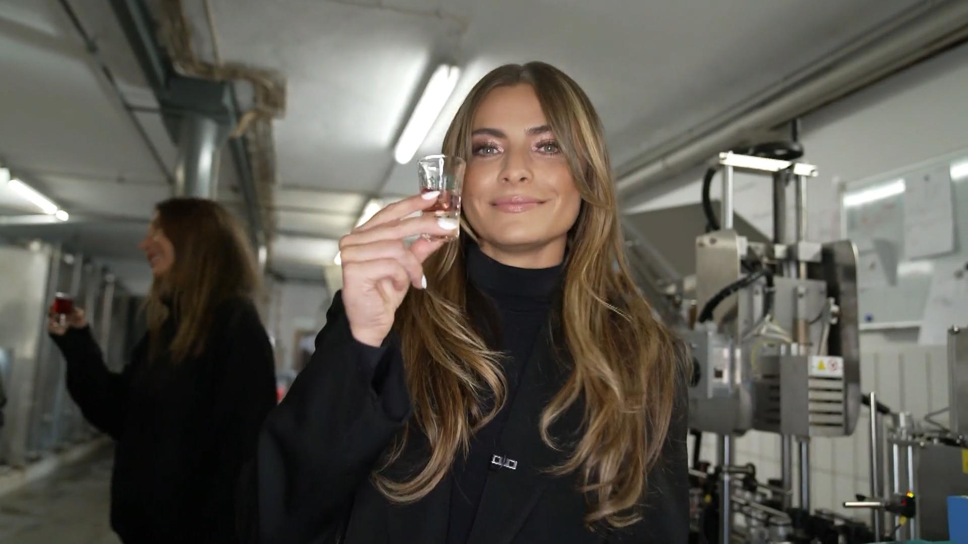 Sophia Thomalla gibt's jetzt auch flüssig