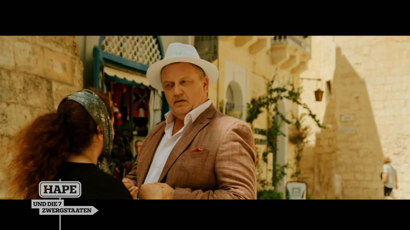 Hape Und Die 7 Zwergstaaten Stream Hape und die 7 Zwergstaaten: Hier wird Hape Kerkeling zum „Game of