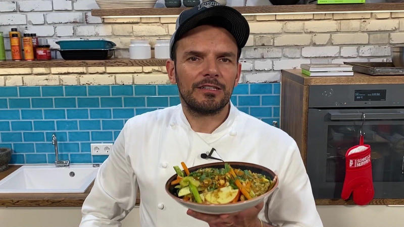 Gemüse-Reispfanne mit Cashewkernen