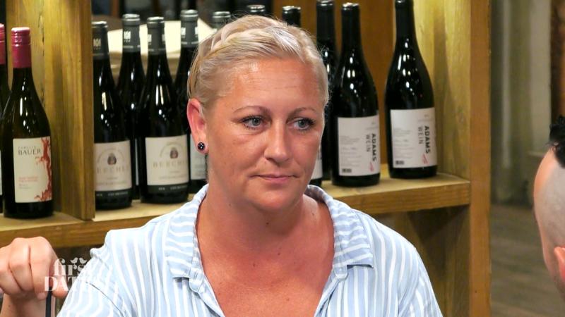Jenny mag Männer, die Hoodies tragen