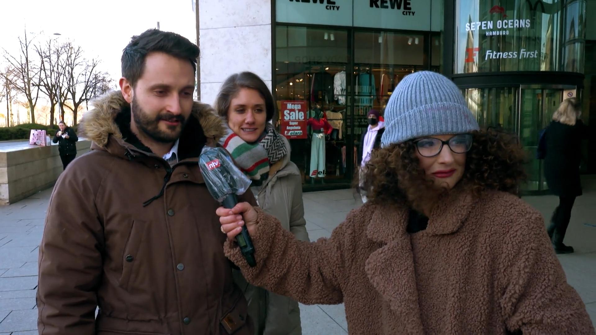 Claudia Obert undercover!