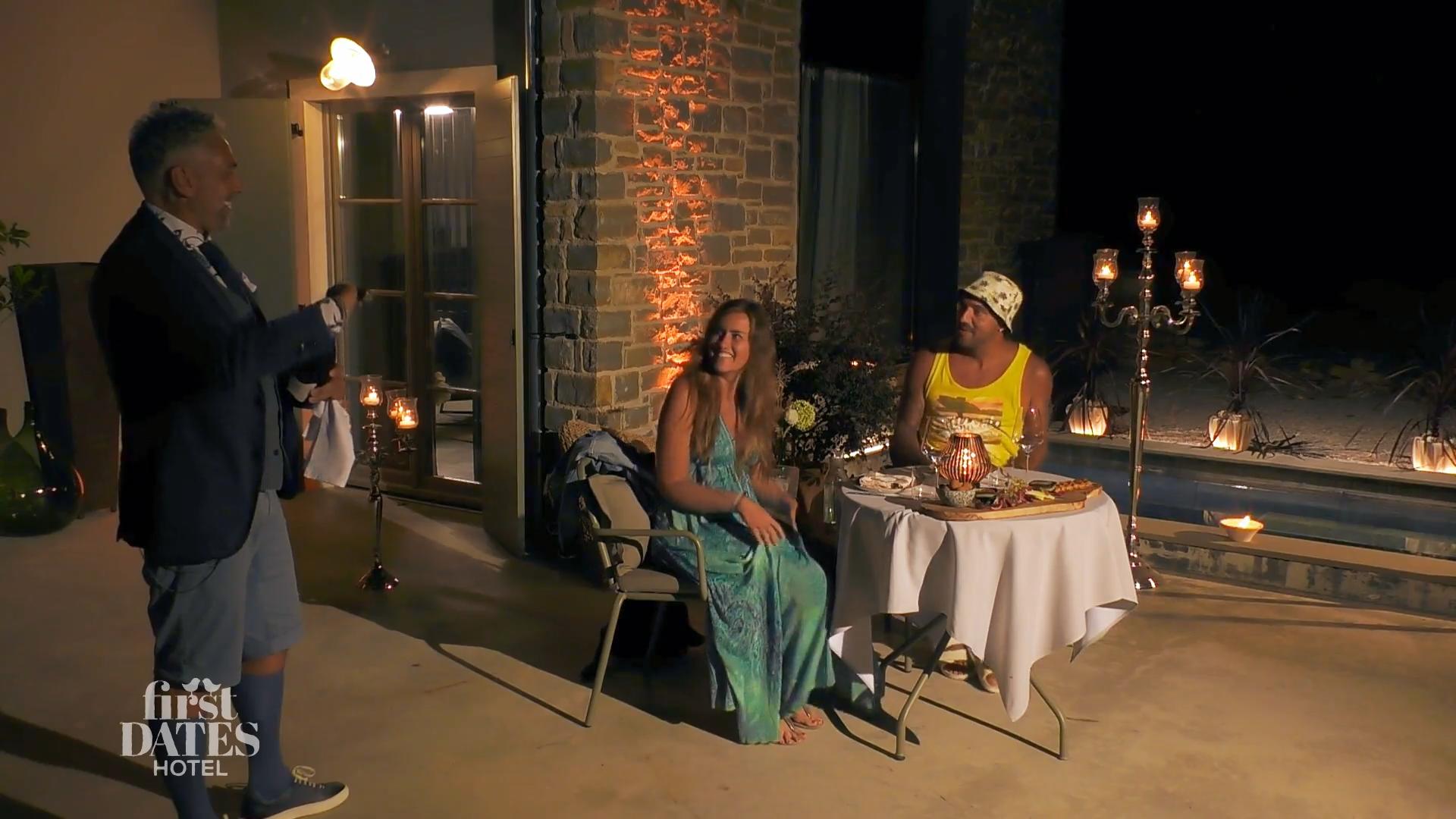 Jessica und Nelson ziehen in die "First Dates Villa"!