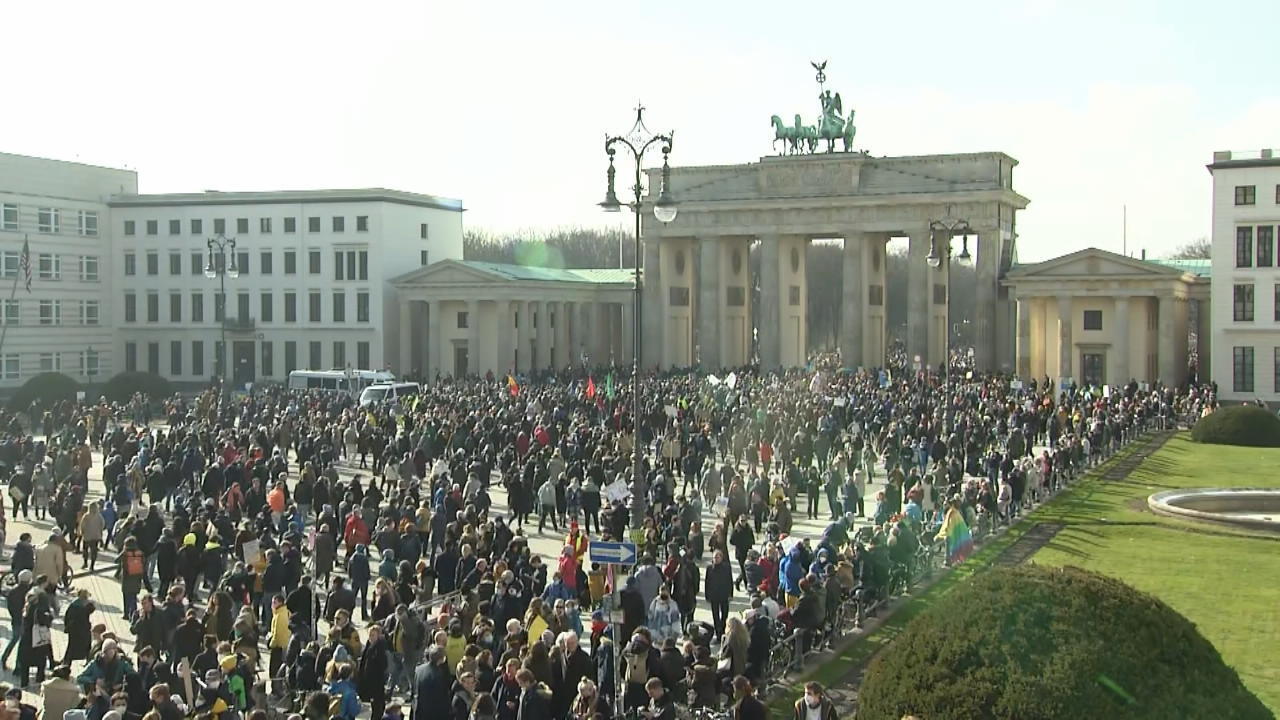 Über 100.000 Demonstranten in Berlin