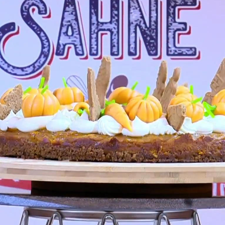 Was hat Adrienne nur dabei?
