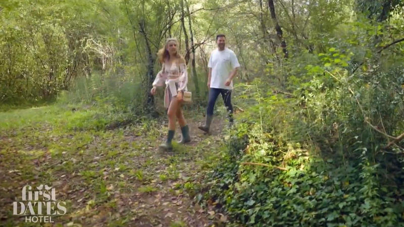 Alina und Tobias auf Trüffelsuche