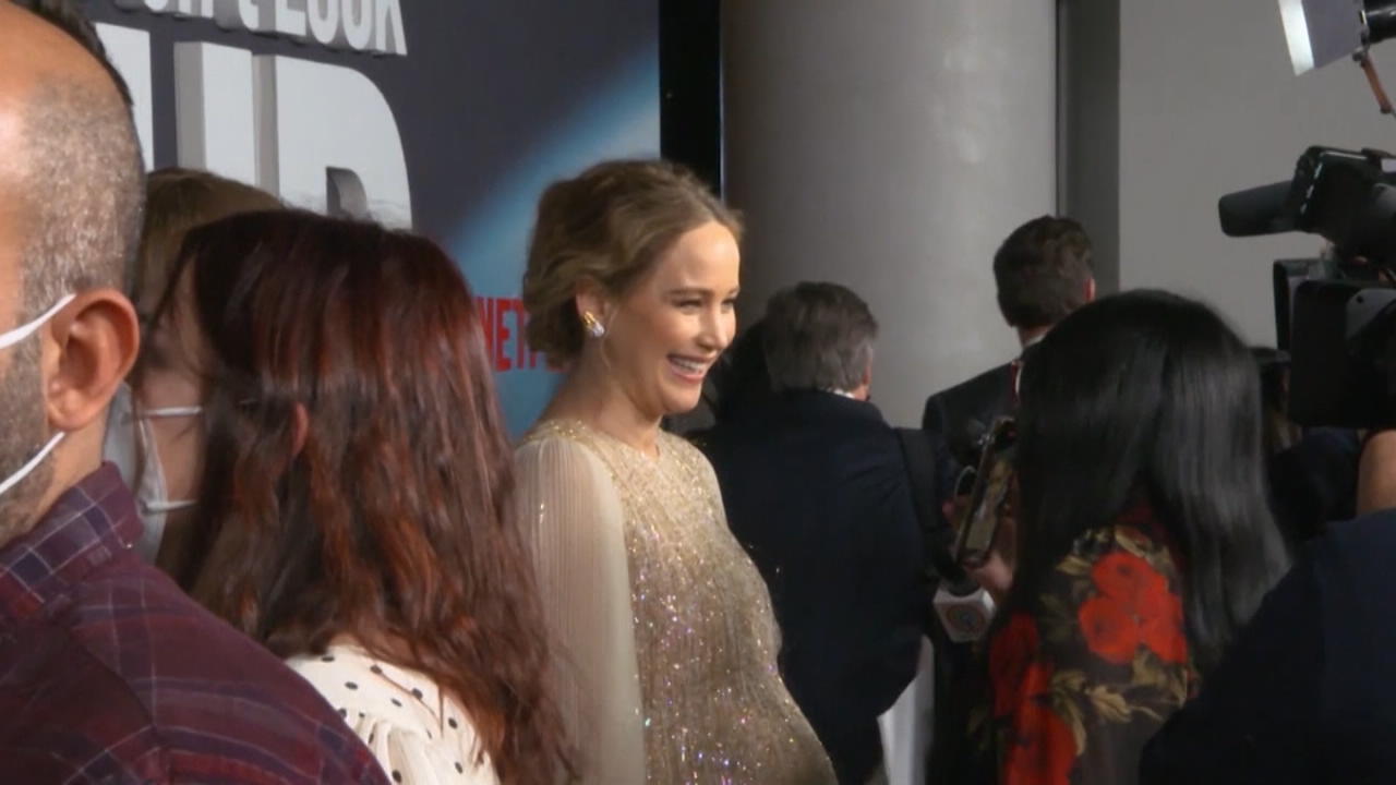 Jennifer Lawrence erstmals mit ihrem Baby gesichtet