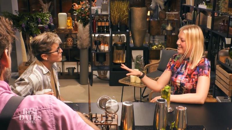 Rachel freut sich total über das Treffen mit Silas