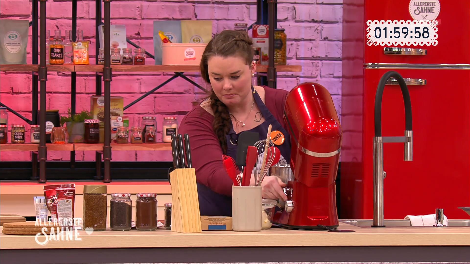 Wie fertigt man eine Wickeltorte an?