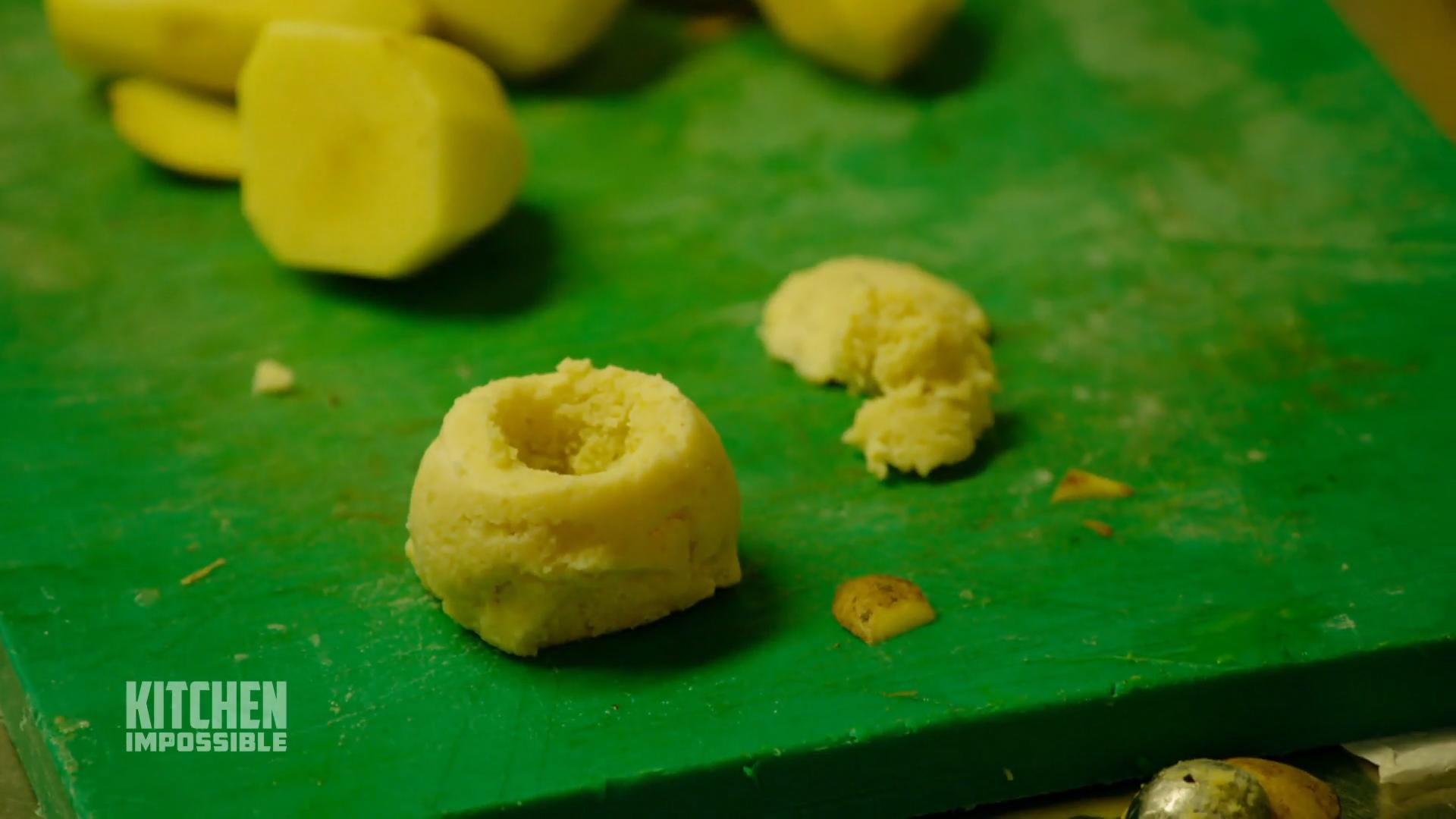 Mälzer muss die Knödel retten