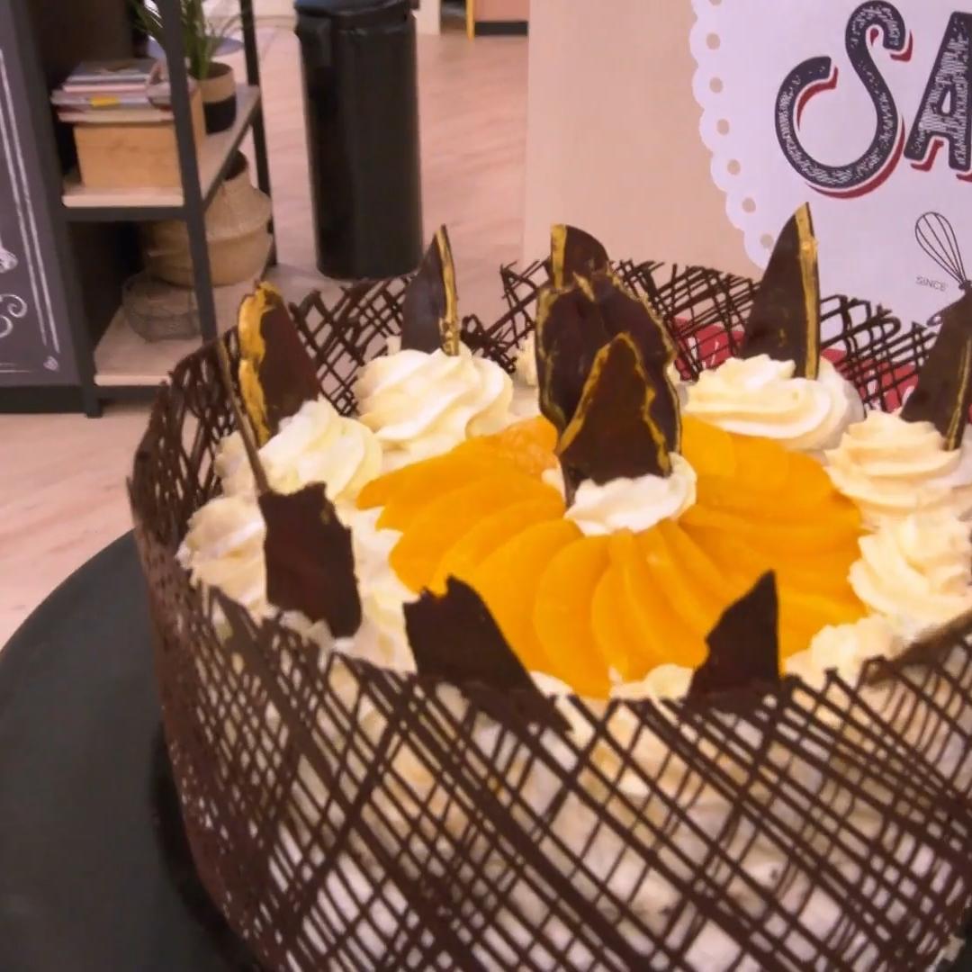 Pfirsichcremetorte à la Julia